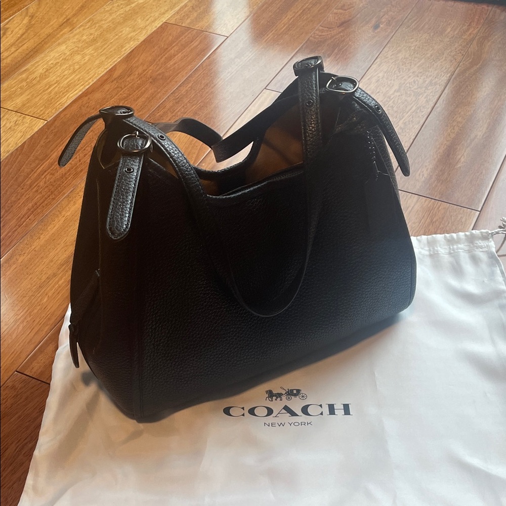 Coach Classic Black Leather Shoulder Bag